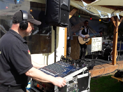 Bandbeschallung Mallorca Oase    Bandbeschallung Mallorca Oase